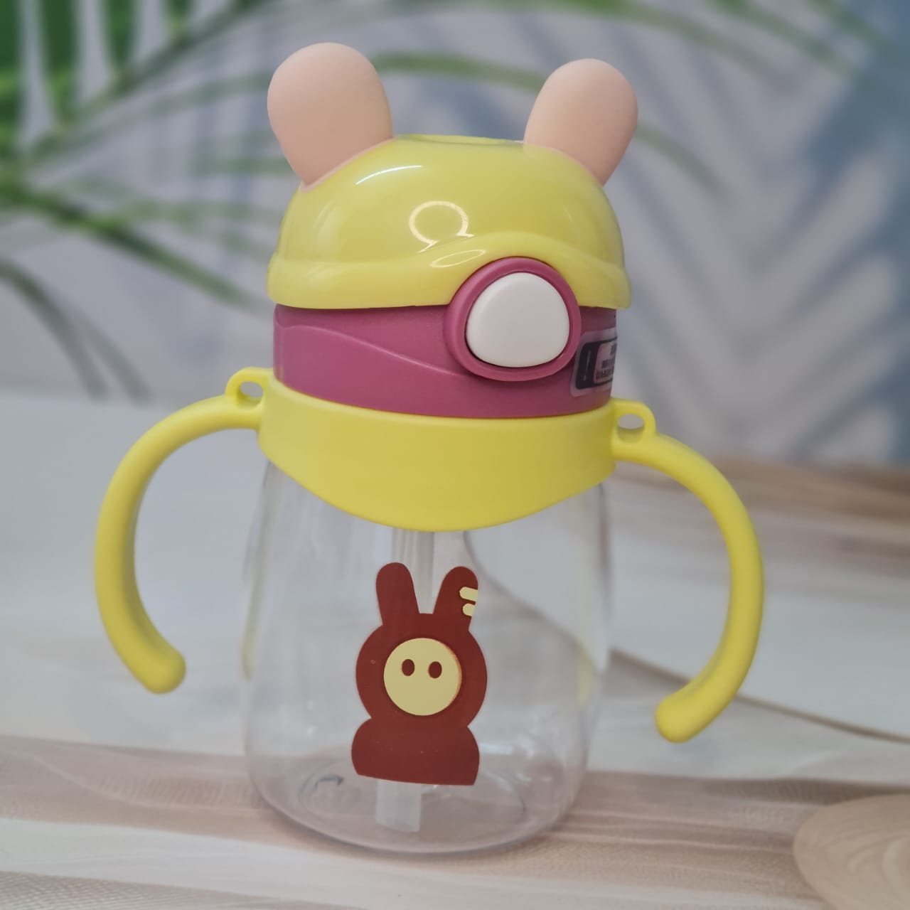 plastic water bottle for kids, kids water bottle with straw, toddler water bottle with handles, spill-proof water bottle for children, animal water bottle, fish water bottle, car water bottle, bunny water bottle, BPA-free water bottle, safe water bottle for toddlers, easy to clean kids water bottle, portable water bottle for kids, children's drinkware, usmile toys, kids accessories, hydration for children, cute water bottle for kids.